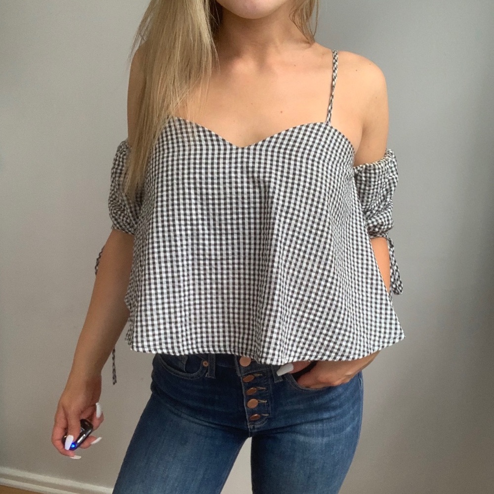 Gingham crop top
